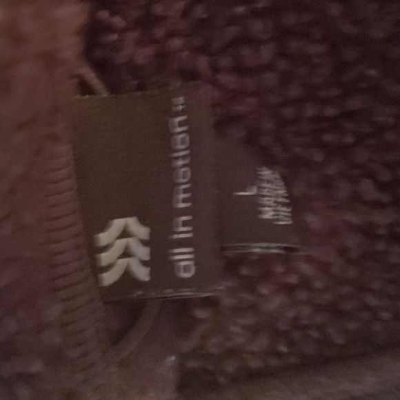All in Motion Sherpa Jacket with Thumb Holes Size Large - Picture 6 of 6